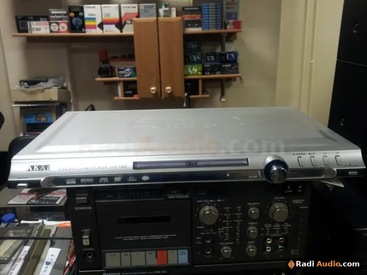 AKAI DVD 800