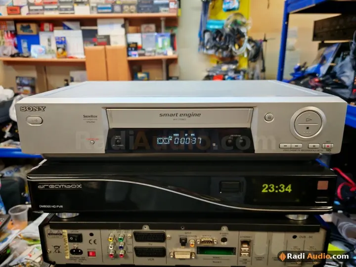 SONY SLV-SE710N