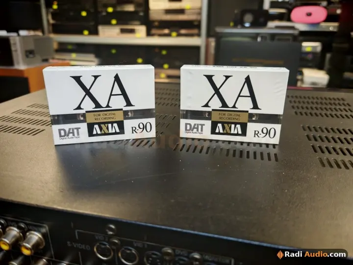 AXIA XA-R90