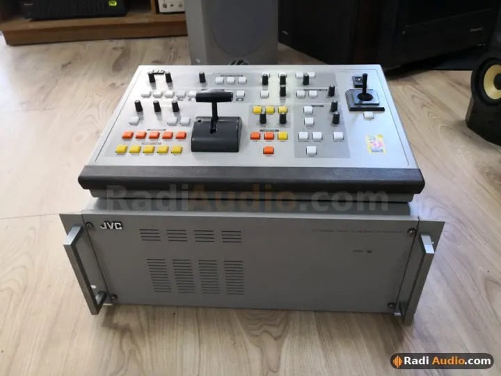 JVC KM-D600EG-M & JVC KM-D600