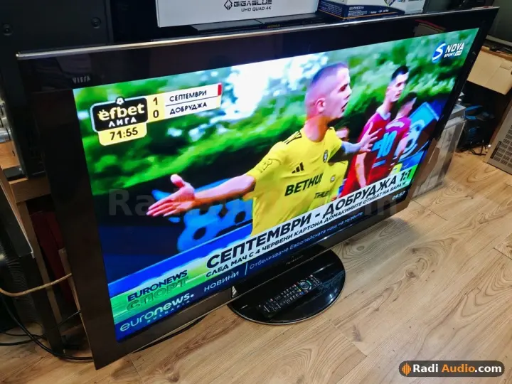 PANASONIC TX-P50VT20E